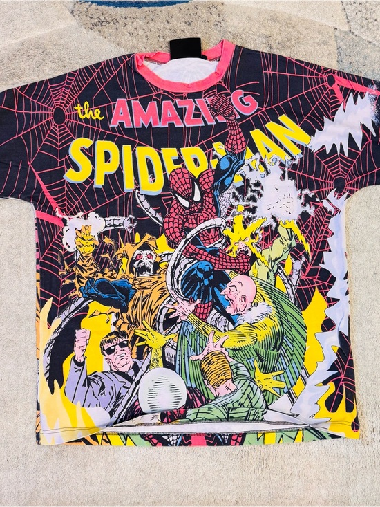 Vintage Other - Vintage The Amazing Spider-Man Graphic Tee - Black/Yellow/Pink